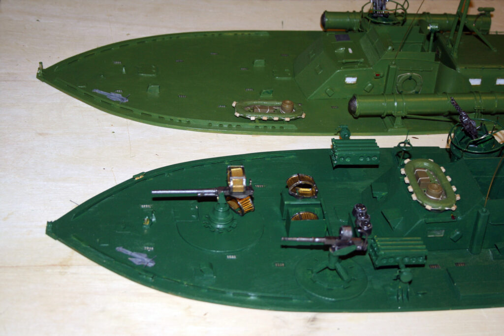 Models of early and late ELCO 80 PT Boats - Fore deck