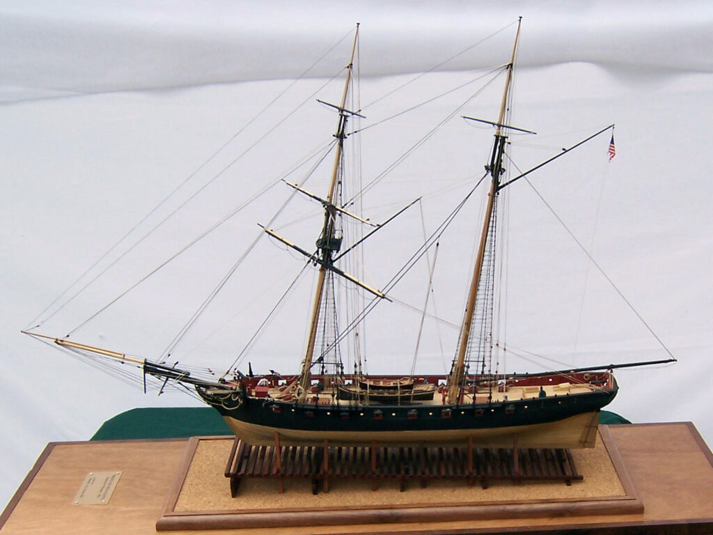 Model of the privateer Prince de Neufchatel - Port side