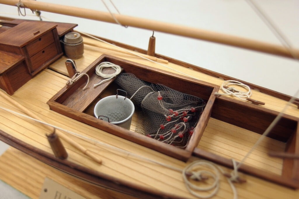 Model of a Chesapeake Bay Flatty - Cockpit, hold, and nets