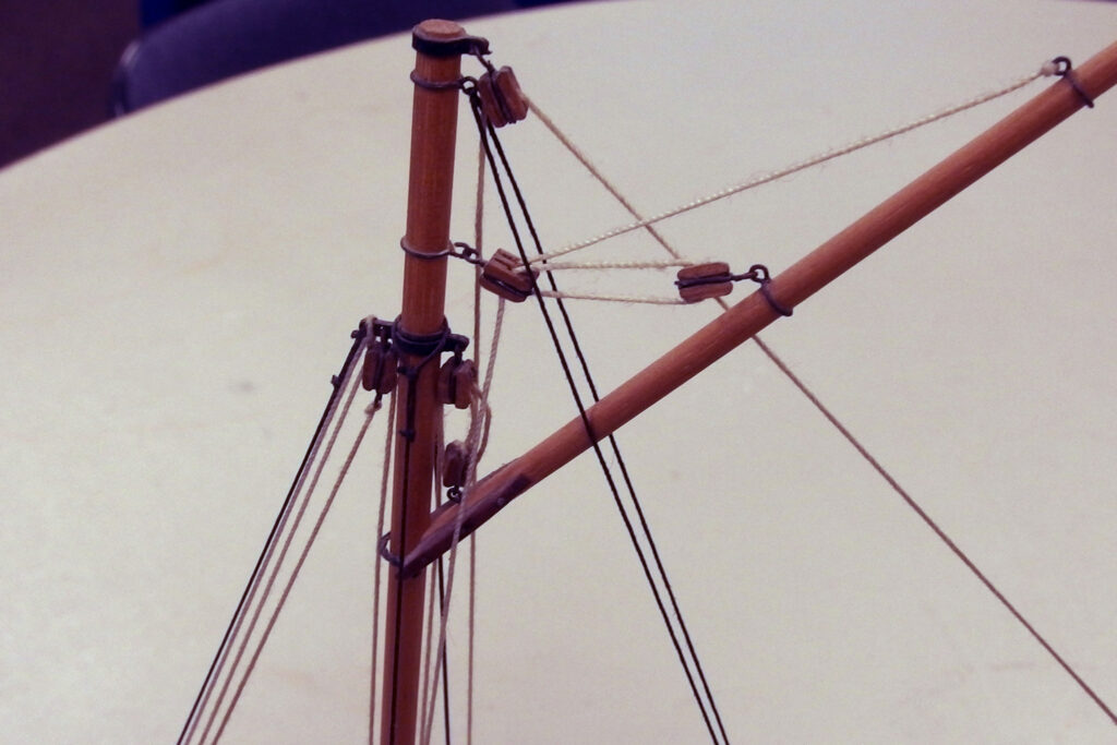 Model of a Chesapeake Bay Flatty - Rigging