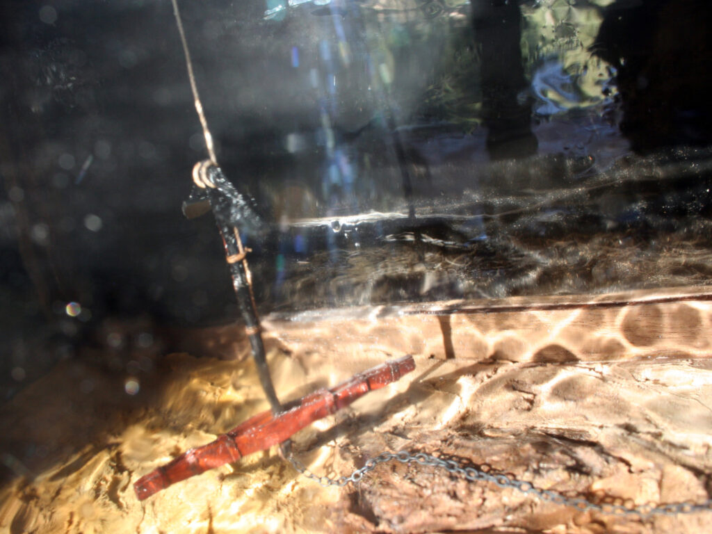 Model of an anchor hoy - Anchor and underwater visual effect