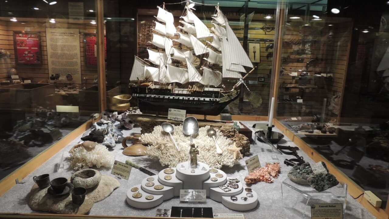 DiscoverSea Shipwreck Museum Hampton Roads Ship Model Society