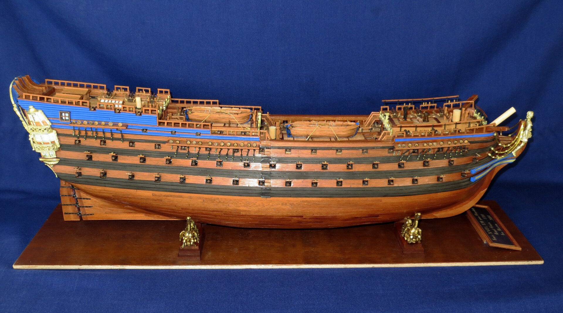 Model of French ship Royal Loius - starboard side