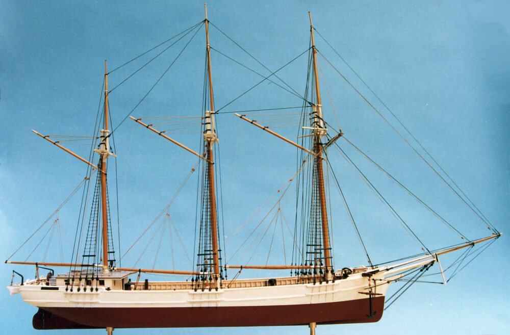 Model of Great Lakes schooner Lucia Simpson